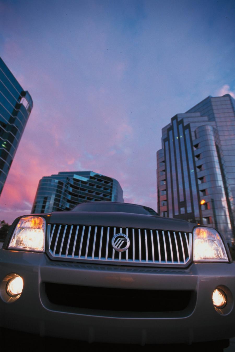  Mercury Mountaineer 2002 года  (фото 64 из 73)